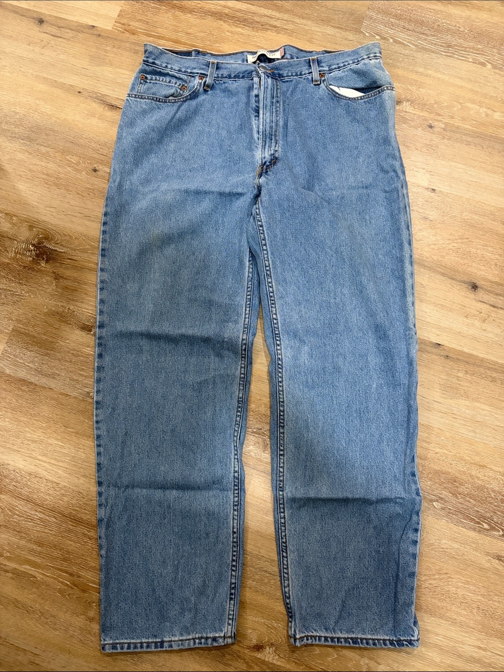 Classic Light Blue Men's Jeans - Timeless Straight Fit
